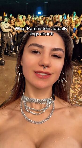 Full leaked Joyofurlife private photo