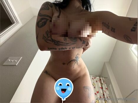 Full leaked Joyssie private photo