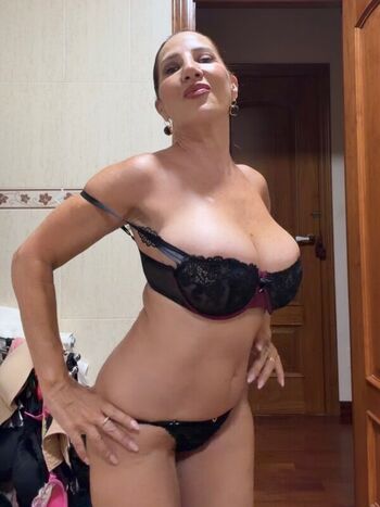Full leaked Juaniflower private photo
