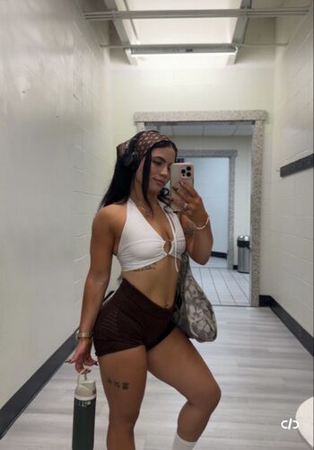 Full leaked Juicygena private photo