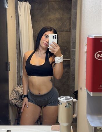 Full leaked Juicygena private photo