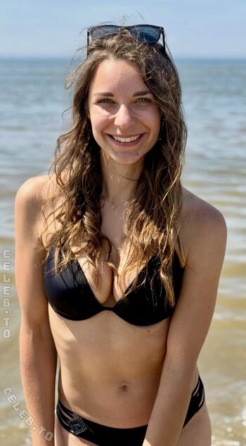 Full leaked Jule rombey private photo