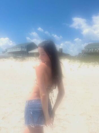 Full leaked Jules leblanc private photo