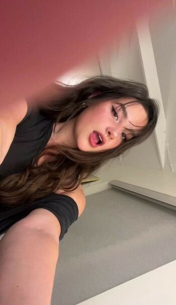 Full leaked Jules leblanc private photo