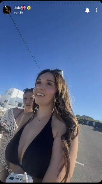 Full leaked Julesboringlife private photo