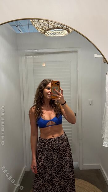 Full leaked Julia breuing private photo