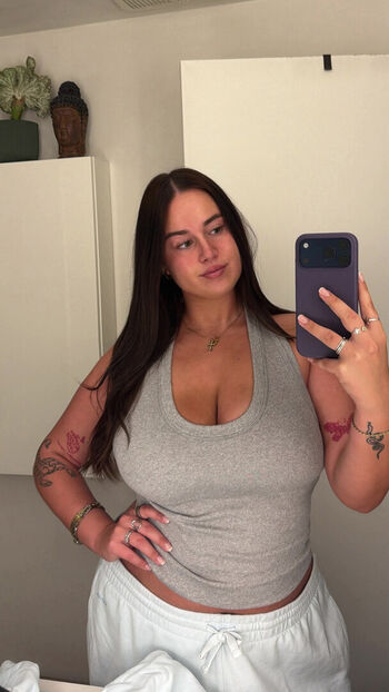 Full leaked Julia d private photo