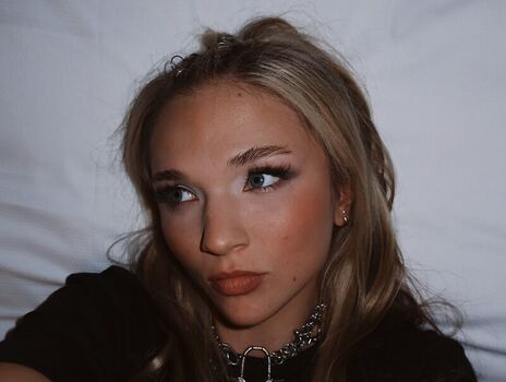 Full leaked Julia hart private photo