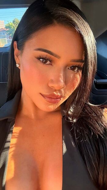 Full leaked Julia kelly page private photo
