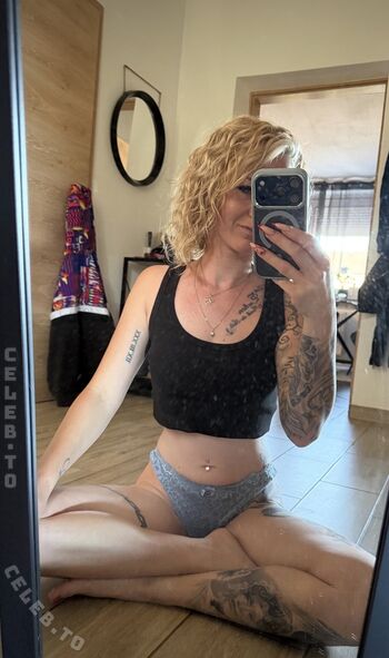 Full leaked Julia kern private photo
