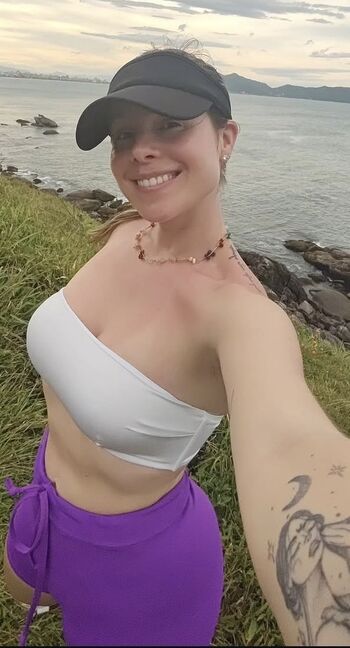Full leaked Julia nogara private photo