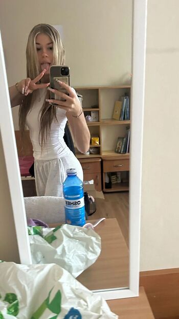 Full leaked Julia pytel private photo