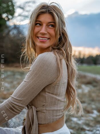 Full leaked Julia schfer private photo