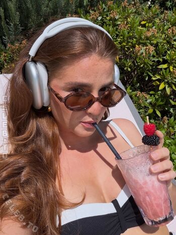Full leaked Julia schulze private photo