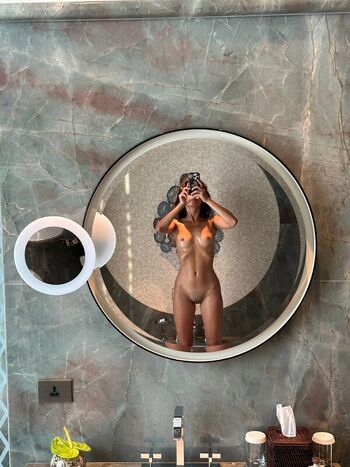 Full leaked Julia slip private photo