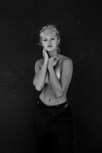 Full leaked Julia tychoniewicz private photo