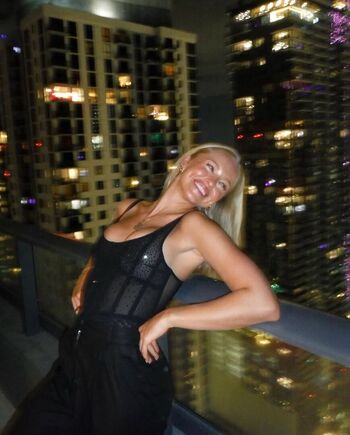 Full leaked Julia tychoniewicz private photo