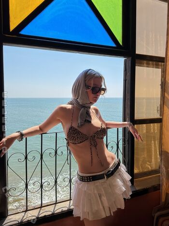 Full leaked Julia wulf page private photo