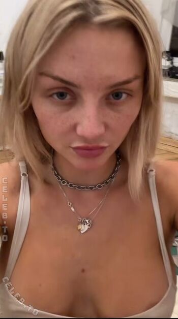 Full leaked Julia wulf private photo