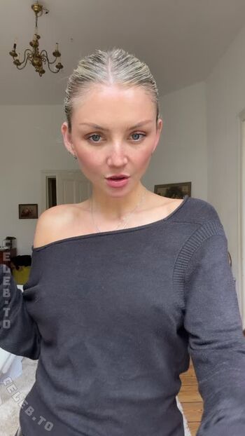 Full leaked Julia wulf private photo