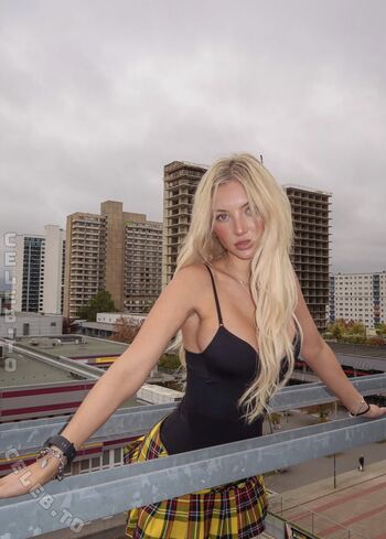 Full leaked Julia wulf private photo