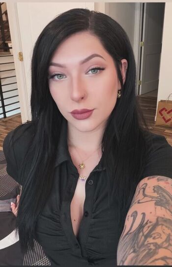 Full leaked Juliakins private photo