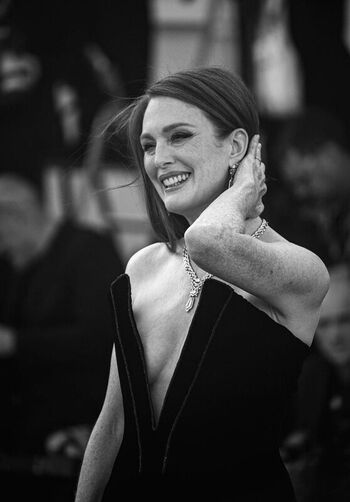Julianne Moore