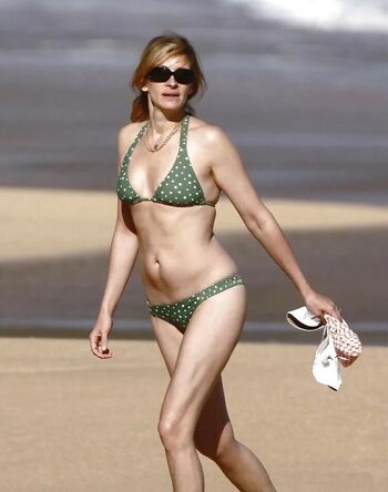 Full leaked Juliaroberts private photo