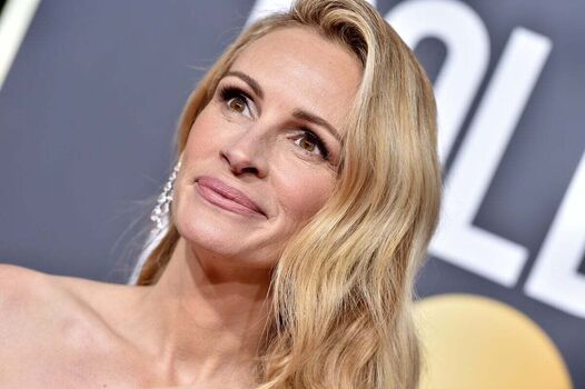 Full leaked Juliaroberts private photo