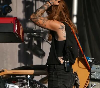 Full leaked Julien baker private photo