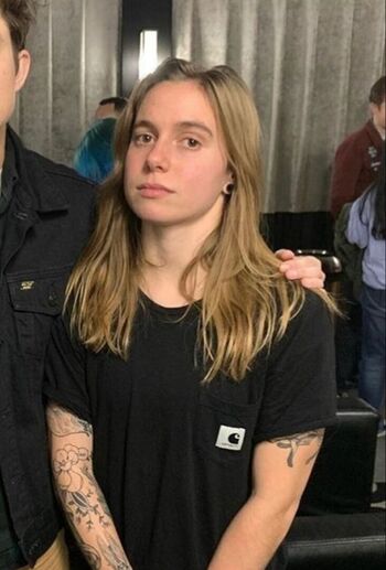 Full leaked Julien baker private photo