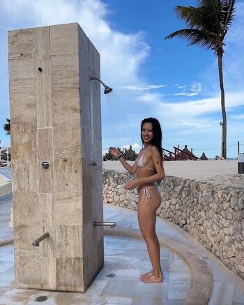 Full leaked Junoave private photo