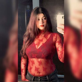 Full leaked Justbeingkayra page private photo