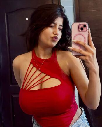 Full leaked Justbeingkayra private photo