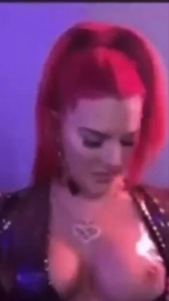 Justina Valentine