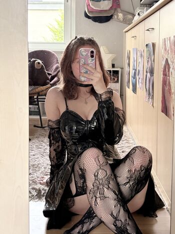 Full leaked Justniia page private photo