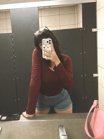 Full leaked Juztcamy private photo