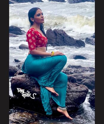 Full leaked K raginee yogesh private photo