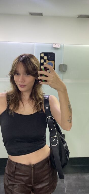 Full leaked Tayler hills/ private photo
