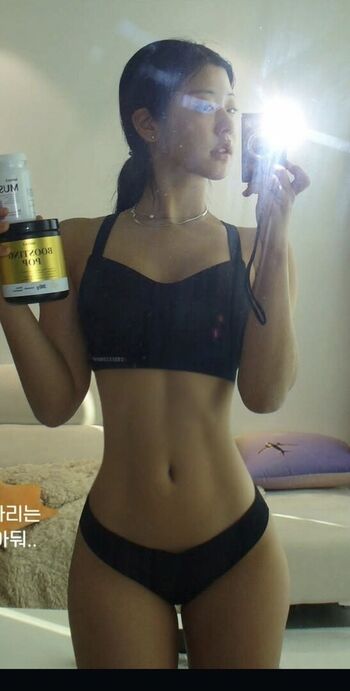 Full leaked Ka young private photo