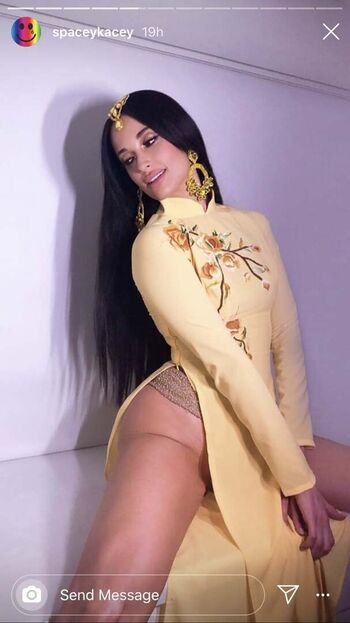 Full leaked Kaceymusgraves private photo