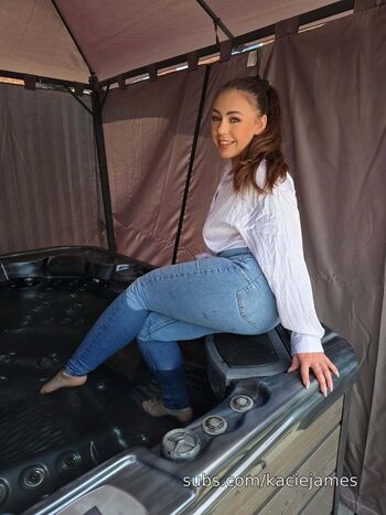 Full leaked Kacie james page private photo
