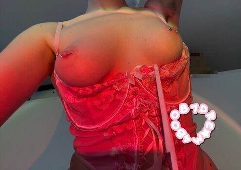 Full leaked Kaellie private photo