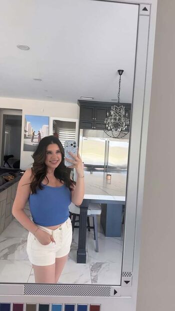 Full leaked Kaelyn private photo