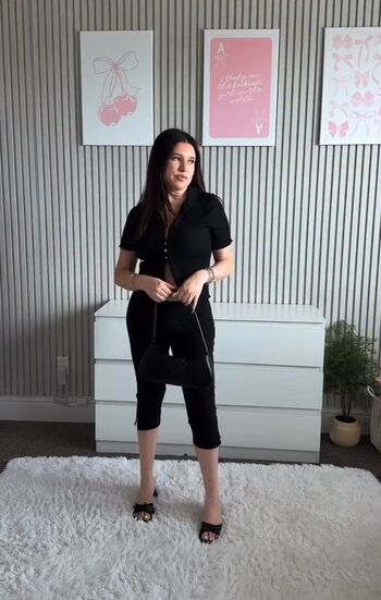 Full leaked Kaelyn private photo