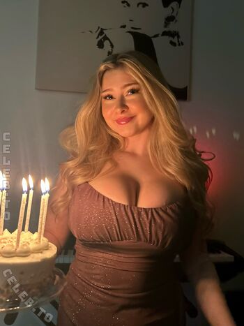 Full leaked Kaena mae private photo