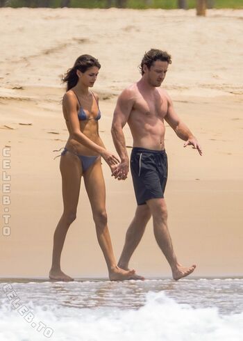 Full leaked Kaia gerber page private photo