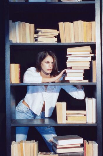 Full leaked Kaia gerber private photo
