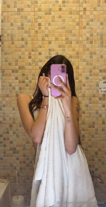 Full leaked Kaillystars private photo
