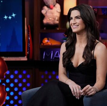 Full leaked Kaitlan collins private photo